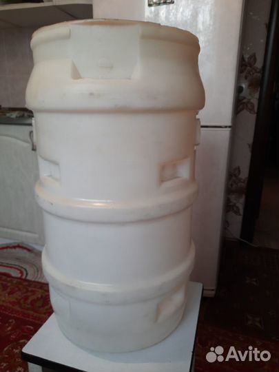 Продам тару для хранения 10,20-литровых бутылей