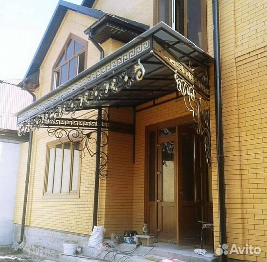 Навес из поликарбоната