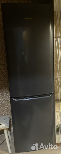 Холодильник новый