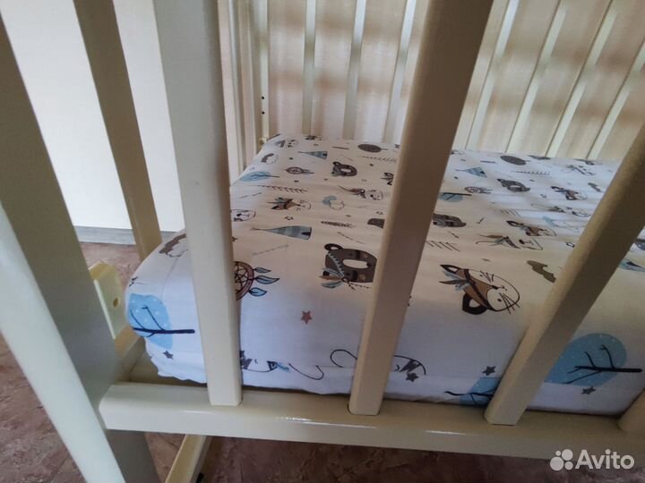 Кроватка детская Алита 2 с матрасом