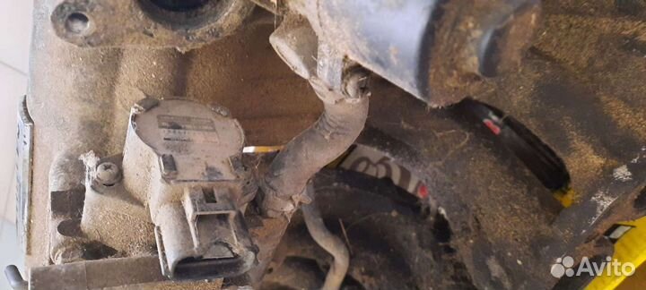 Дроссельная заслонка 1G-FE Toyota Mark 2 GX80