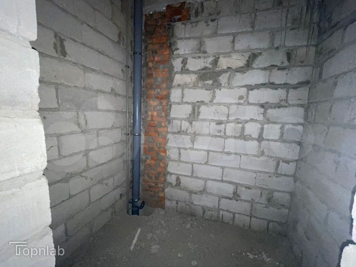 2-к. квартира, 60,7 м², 2/4 эт.