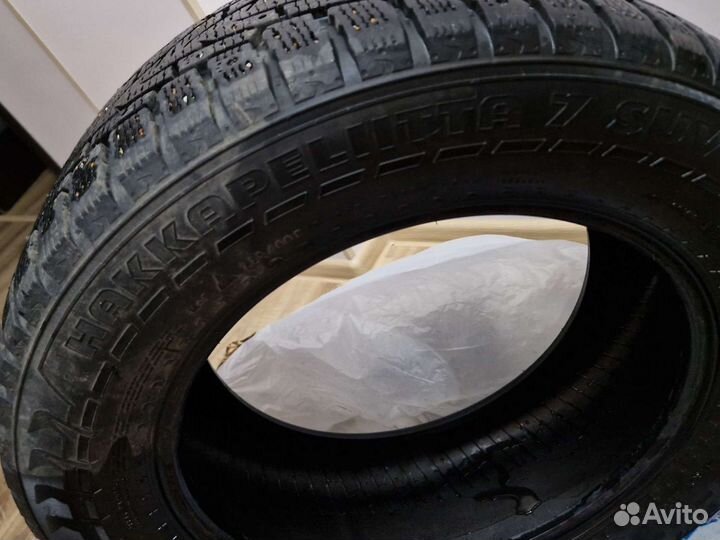 Nokian Tyres Hakkapeliitta 7 235/60 R17