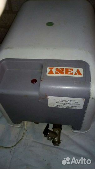 Водогреватель проточный 1,2кВ