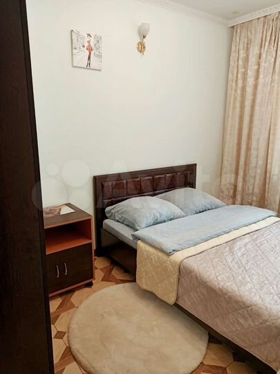 2-к. квартира, 42 м², 1/17 эт.