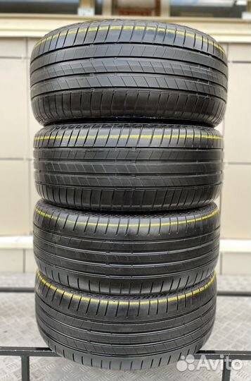 Bridgestone Turanza T005 225/50 R17
