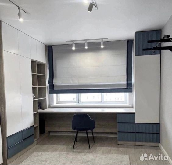 Рабочая зона у окна