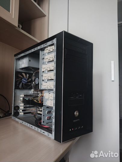 Игровой PC: Xeon / RX 580 8Gb / SSD 120 Gb