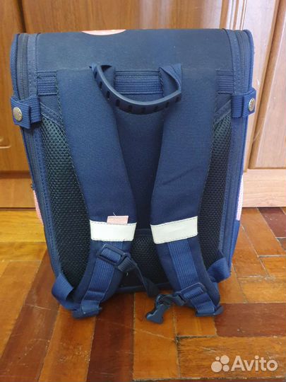 Рюкзак школьный