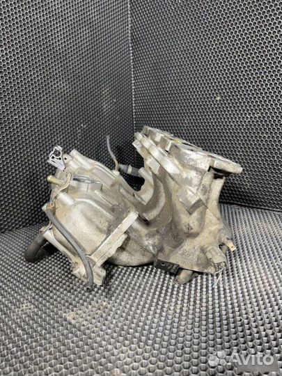 Впускной коллектор Nissan Primera P11 SR20DE