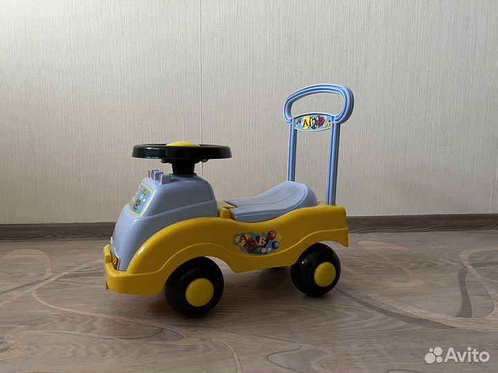 Машинка-каталка