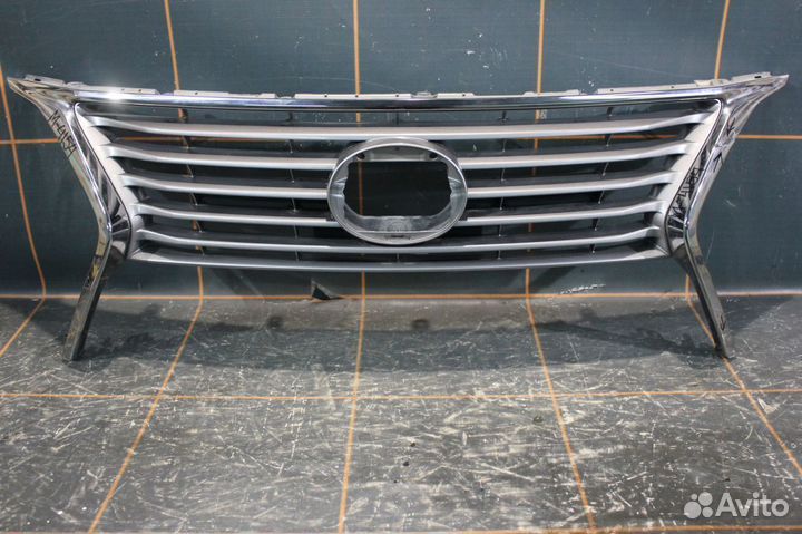 Решетка радиатора - Lexus RX 3