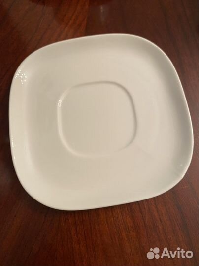 Сервиз чашек и блюдец 6 штук