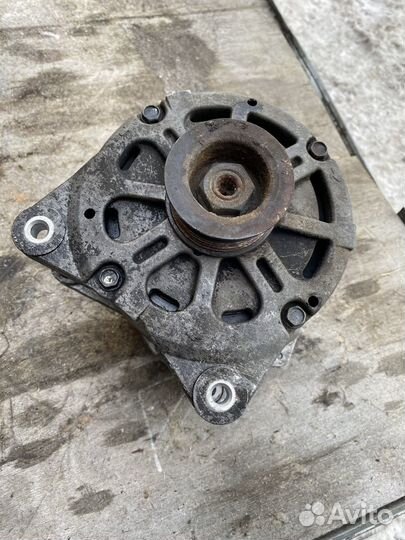 Генератор Audi A8 D3