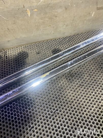 Молдинг двери передний хромированный Кайрон Kyron