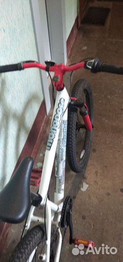 Велосипед Mongoose