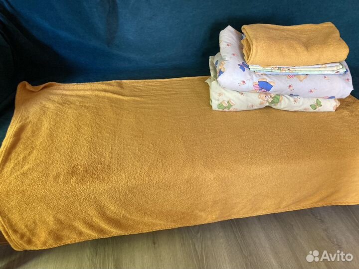 Детское постельное белье и одеяло