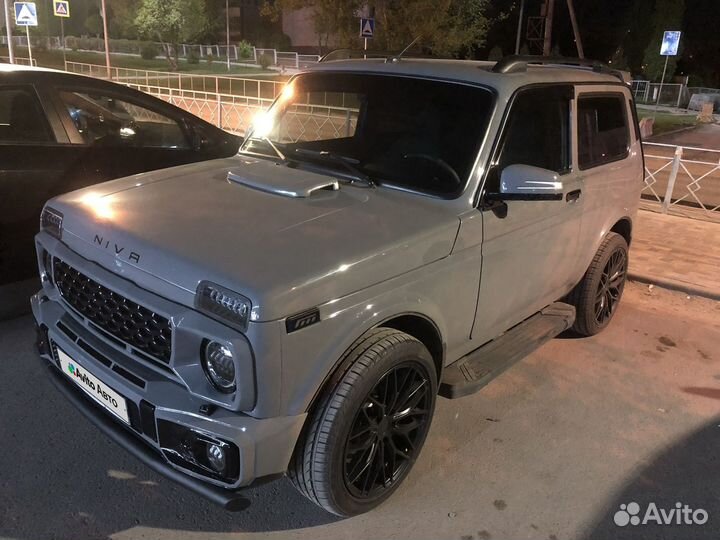 LADA 4x4 (Нива) 1.7 МТ, 2020, 80 000 км