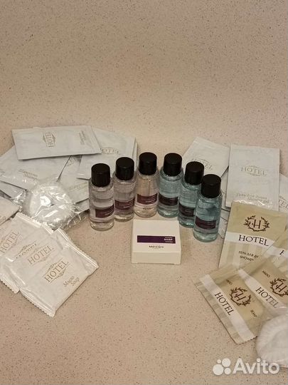 Наборы косметики поездки/путешествия/командировки