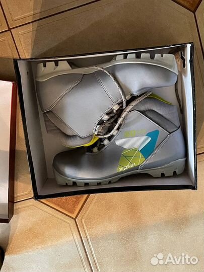 Лыжные ботинки 38 размера