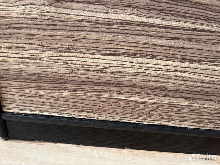 Стенка в гостиную