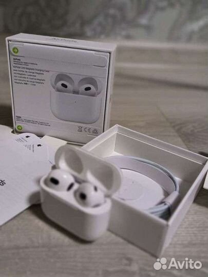 Наушники AirPods 3