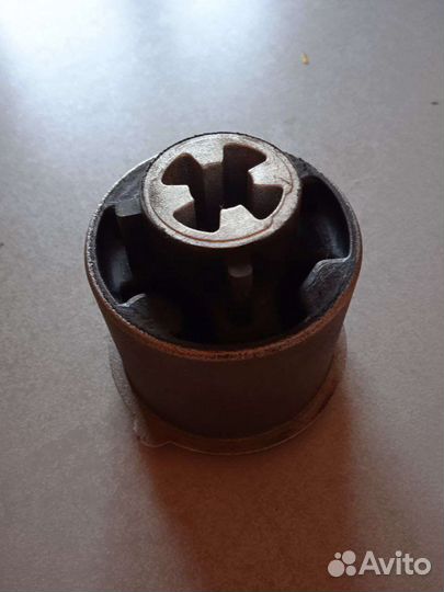 Сайлентблоки ford fiesta