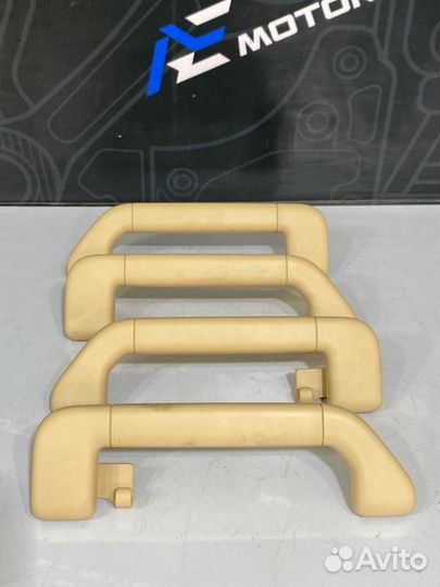 Потолочная ручка Volkswagen Touareg 7L AXQ/4 2006