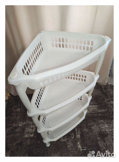 Этажерка для ванной пластиковая