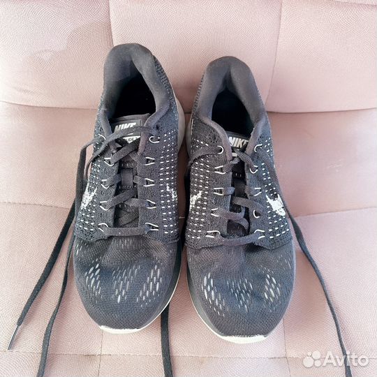 Женские кроссовки Nike 36 оригинал