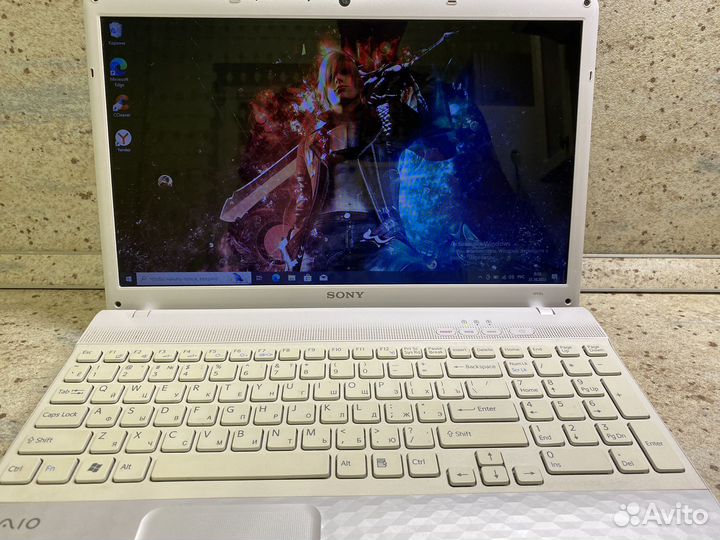 Почти как новый ноутбук Sony