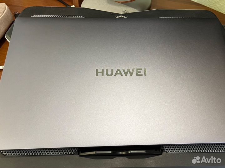 Huawei Matebook d16 16/512 ryzen 5 4600h