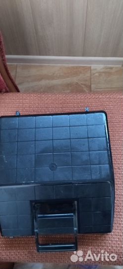 Печатная пишущая машинка