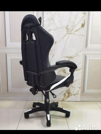 Компьютерное кресло
