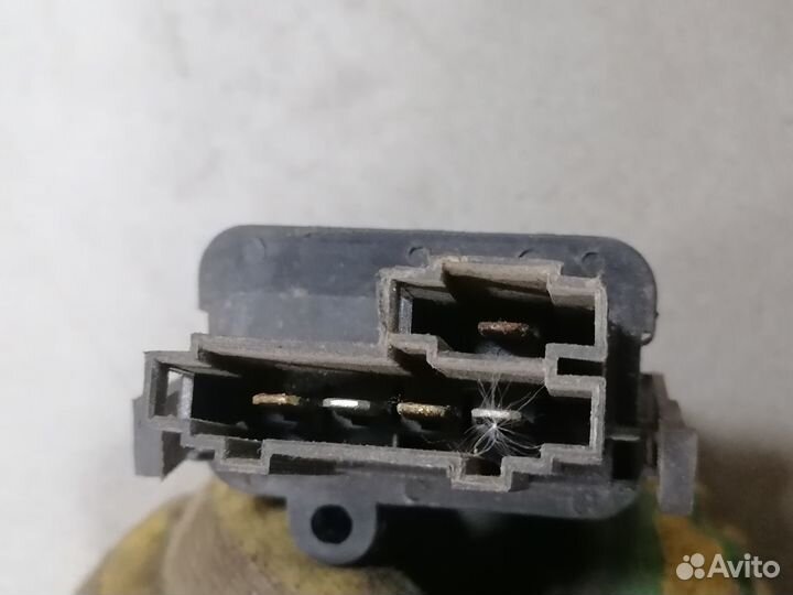Резистор отопителя Volkswagen Vento 1991-1997