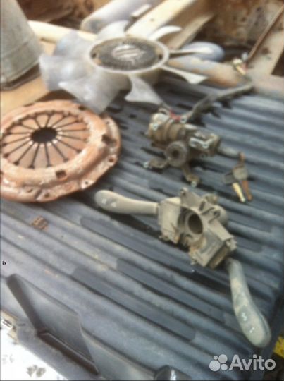 Исудзу эльф