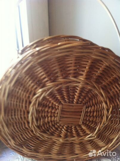 Пляжная сумка, плетеная из лозы