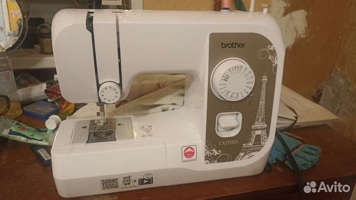 Швейная машинка brother lx1700s