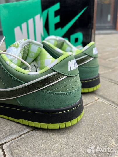 Кроссовки nike sb dunk low green lobster