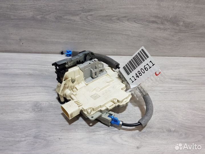 Замок двери задней правой Audi A3 8V 2012-2020