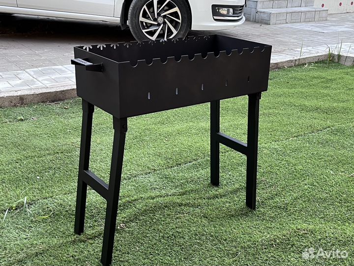 Мангал на складных ножках