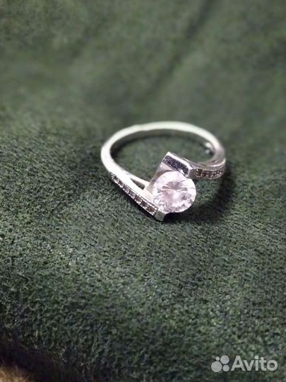 Серебряное кольцо