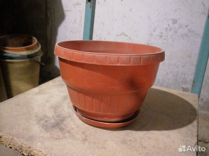 Горшок для цветов