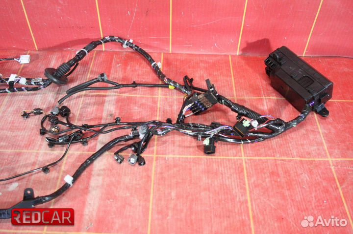 Проводка моторного отсека Mitsubishi Pajero Sport