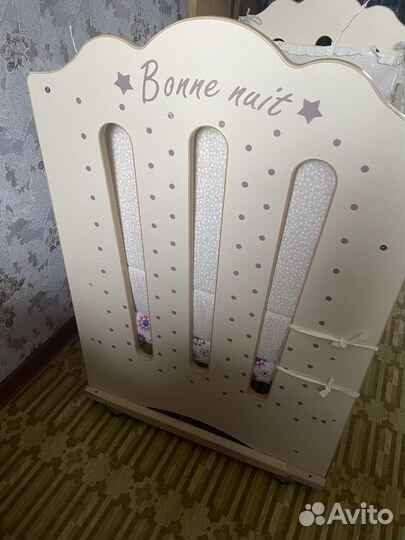 Детская кроватка