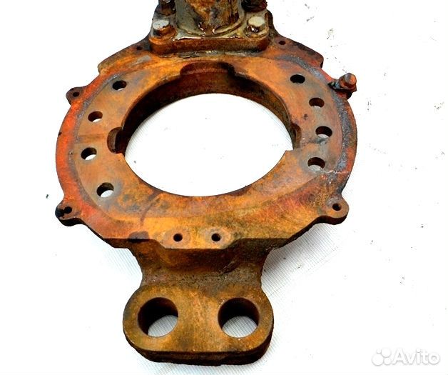 Суппорт барабанного тормоза, передний мост правый