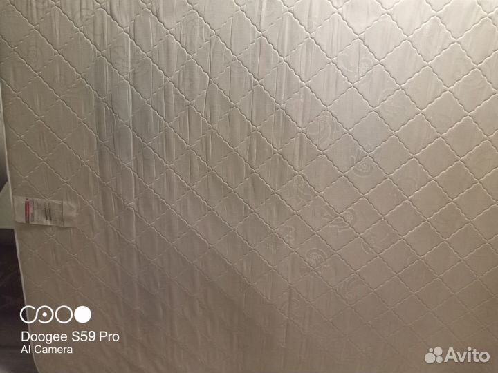 Матрас 160 х 200 бу