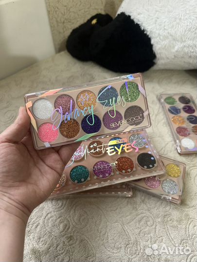 Глиттер. Блестки для макияжа