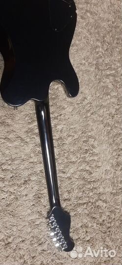 Электрогитара