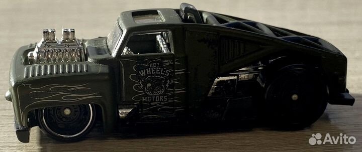 Коллекционная машинка Hot Wheels Erikenstein Rod